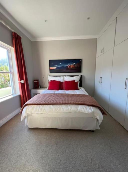 Elgin Townhouse-excellent Location * Le Cap